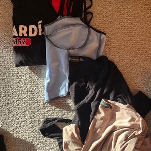 Women’s shirts fashion nova F21 nike PLT